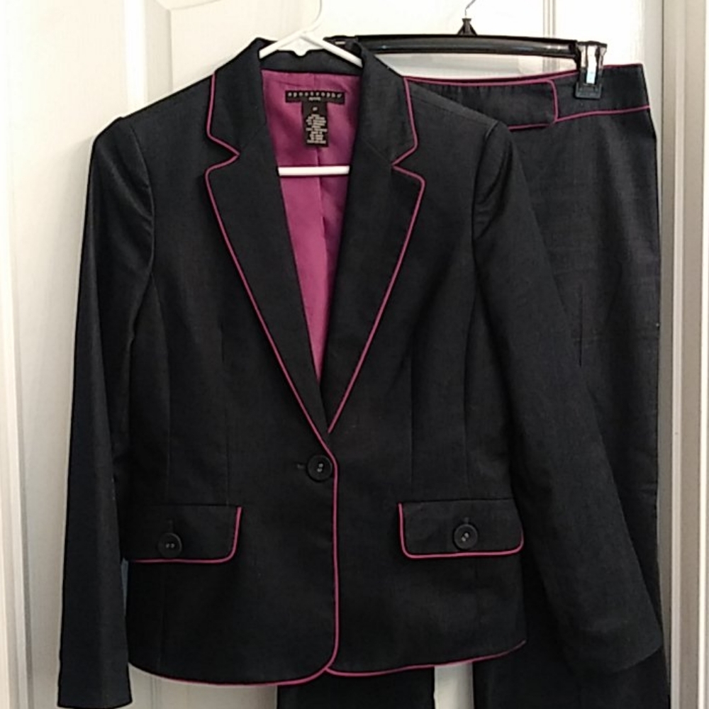 ❤️Sale❤️Vintage Apostrophe Petite Pant Suit